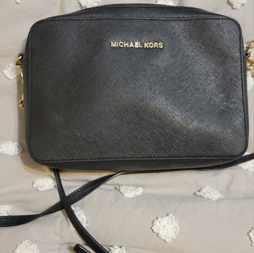 Michael Kors Jet Set Crossbody